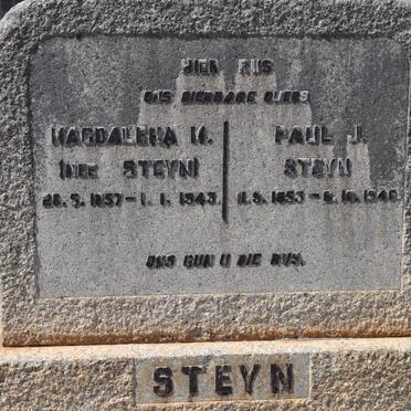 STEYN Paul J. 1853-1946 &amp; Magdalena M. STEYN 1857-1943