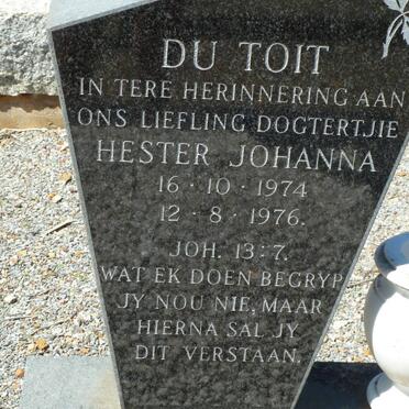 TOIT Hester Johanna, du 1974-1976