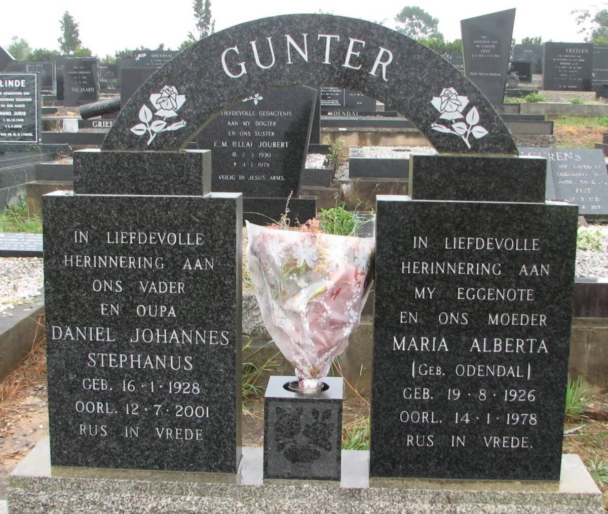 GUNTER Daniel Johannes Stephanus 1928-2001 &amp; Maria Alberta ODENDAL 1926-1978