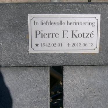 KOTZE Pierre F. 1942-2013