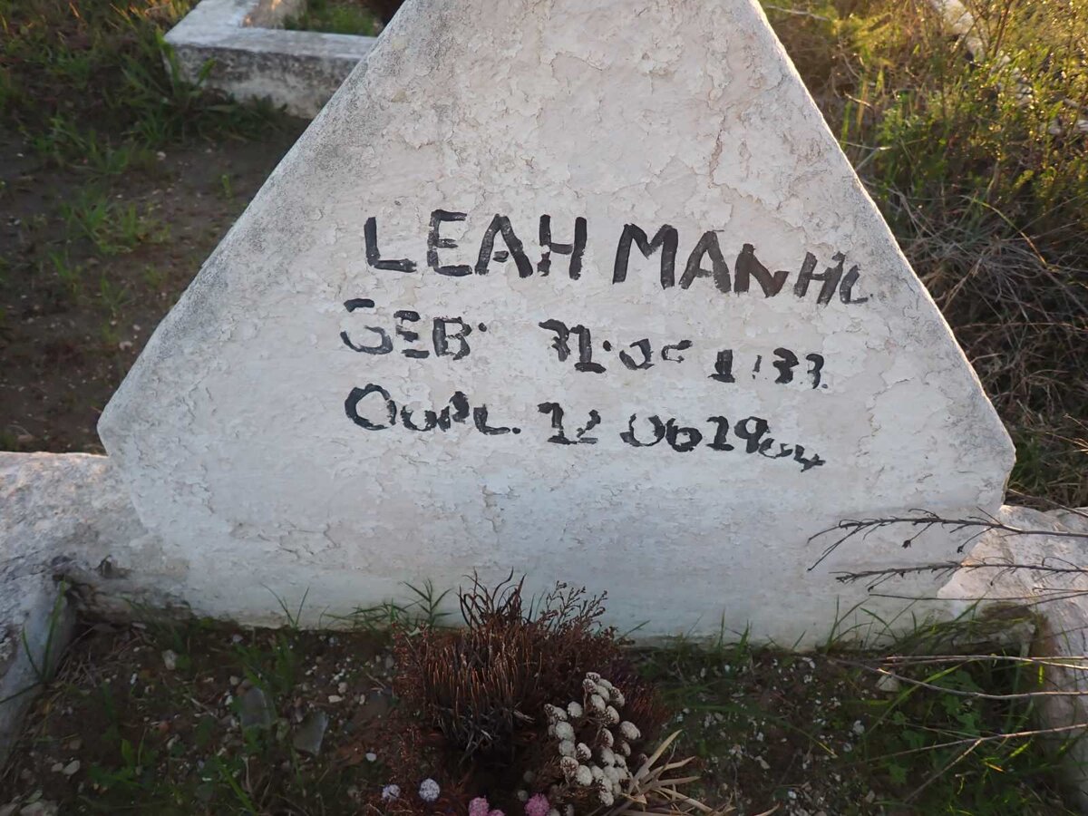 MANHO Leah 1933-19?4