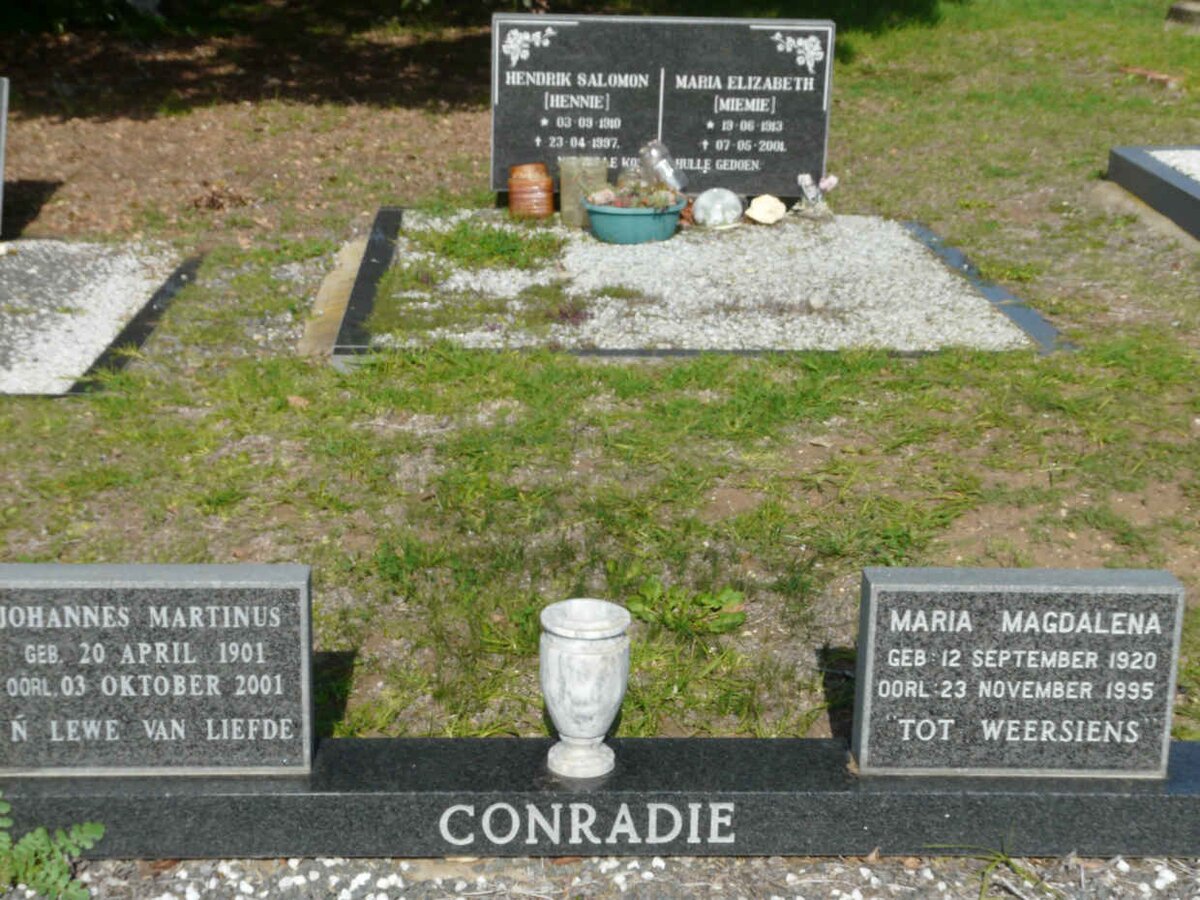 CONRADIE Johannes Martinus 1901-2001 &amp; Maria Magdalena 1920-1995