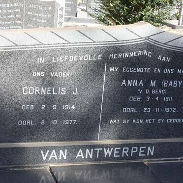 ANTWERPEN Cornelis J., van 1914-1977 &amp; Anna M. V.D. BERG 1911-1972 
