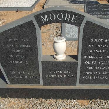 MOORE George S. 1920-1988 &amp; Olive WALLACE 1921-1982