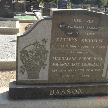 BASSON Matthys Michielse 1891-1959 &amp; Magdalena Fredericka Johanna LOMBAARD 1891-1981