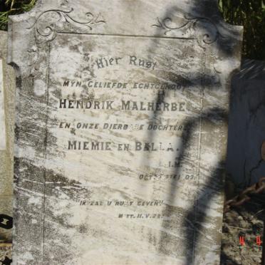 MALHERBE Hendrik :: MALHERBE Miemie :: MALHERBE Bella