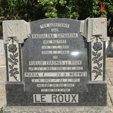 ROUX Roelof Erasmus, le 1880-1955 &amp; Magdalena Catharina WALTERS 1882-1940 &amp; Maria E. V.D. MERWE 1903-1971