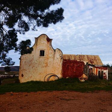 Western Cape, UNIONDALE district, Avontuur 238_2, farm cemetery