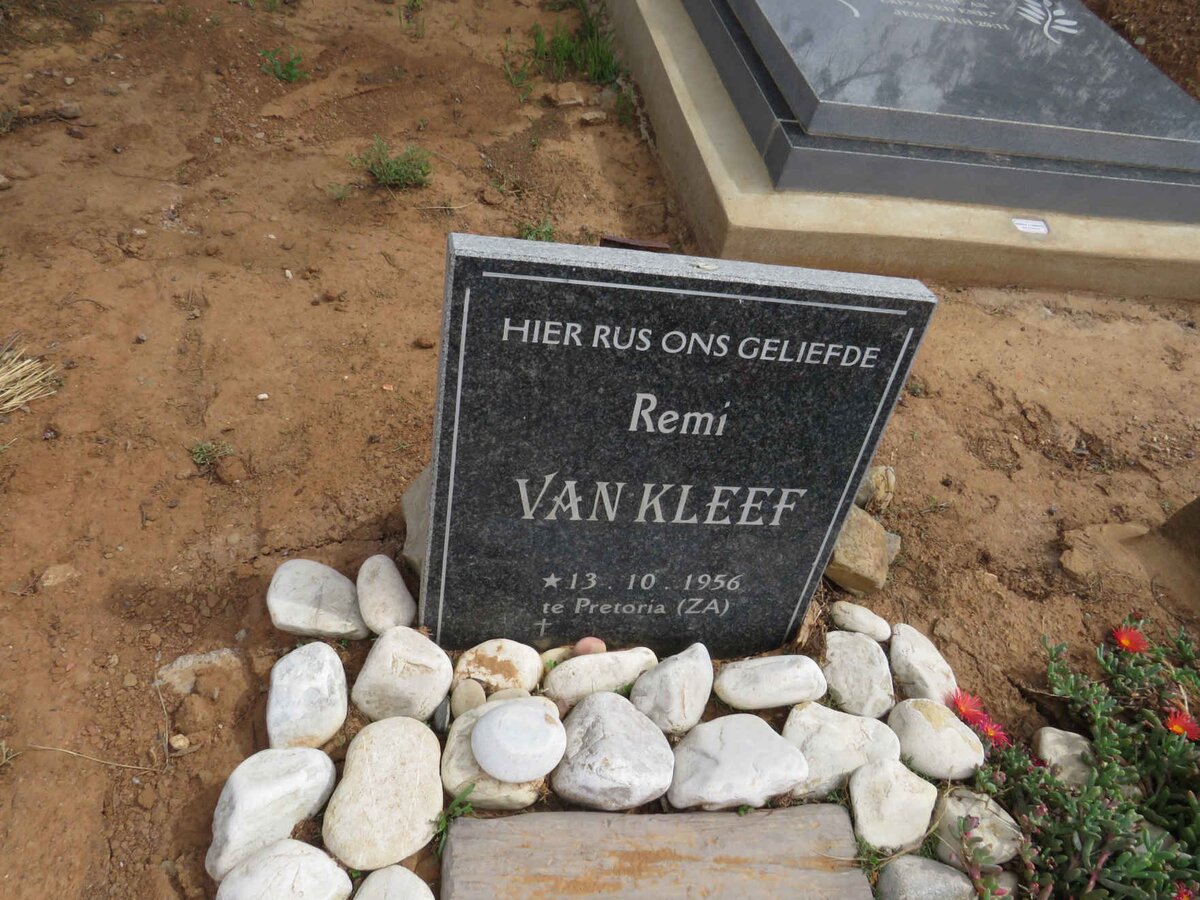 KLEEF Remi, van 1956-