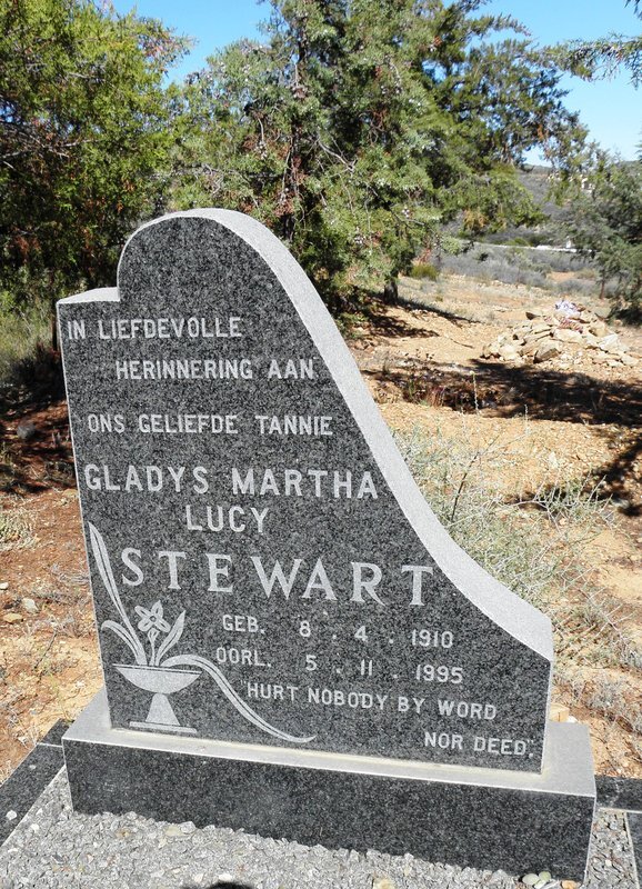 STEWART Gladys Martha Lucy 1910-1995