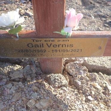 V - Vanne :: Surnames - V