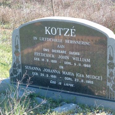 KOTZE Frederick John William 1881-1960 &amp; Susanna Johanna Maria MUDGE 1881-1965