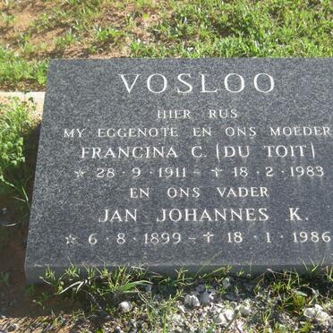 VOSLOO Jan Johannes K. 1899-1986 &amp; Francina C. DU TOIT 1911-