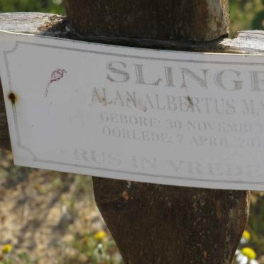 SLINGER Alan Albertus Martin 19?2-201?