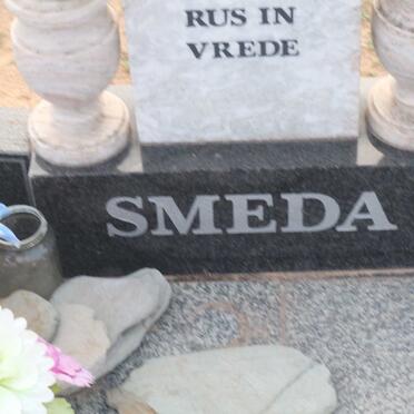 SMEDA William H. 1931-2013 &amp; Susanna M. 1931-2017 :: SMEDA Errol 1955-1997