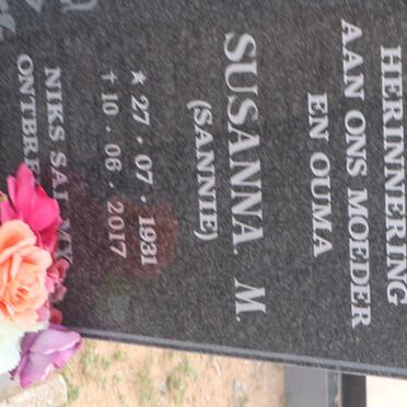 SMEDA William H. 1931-2013 &amp; Susanna M. 1931-2017