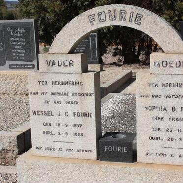 F - Surnames :: Vanne - F