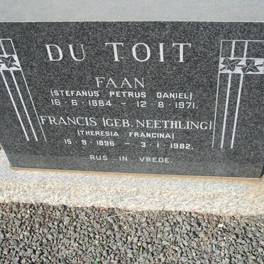 TOIT Stefanus Petrus Daniel, du 1884-1971 &amp; Theresia Francina NEETHLING 1896-1982