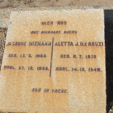 NIEMANN Jacobus 1864-1946 &amp; Aletta J. le ROUX 1870-1948