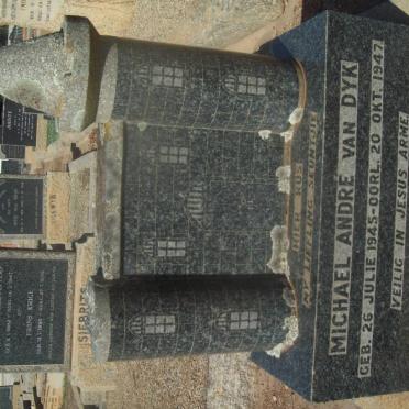 DYK Michiel Andre, van 1945-1947