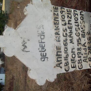 MAKENZIE Anne ??64-??97 :: MAKENZIE Elton ??95-??97 :: BASSON Alida ??63- :: BASSON