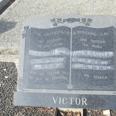 VICTOR Frederick Johannes 1889-1962 &amp; Anna Susanna M. 1891-1978