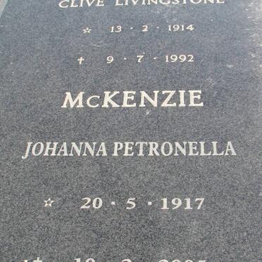 MCKENZIE Clive Livingstone 1914-1992 &amp; Johanna Petronella 1917-2005