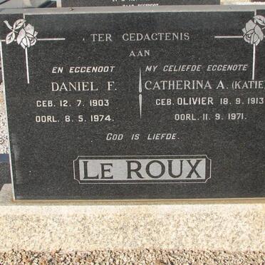 ROUX Daniel F., le 1903-1974 &amp; Catharina A. OLIVIER 1913-1971