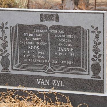 ZYL Koos, van 1913-1996 &amp; Hannie 1921-