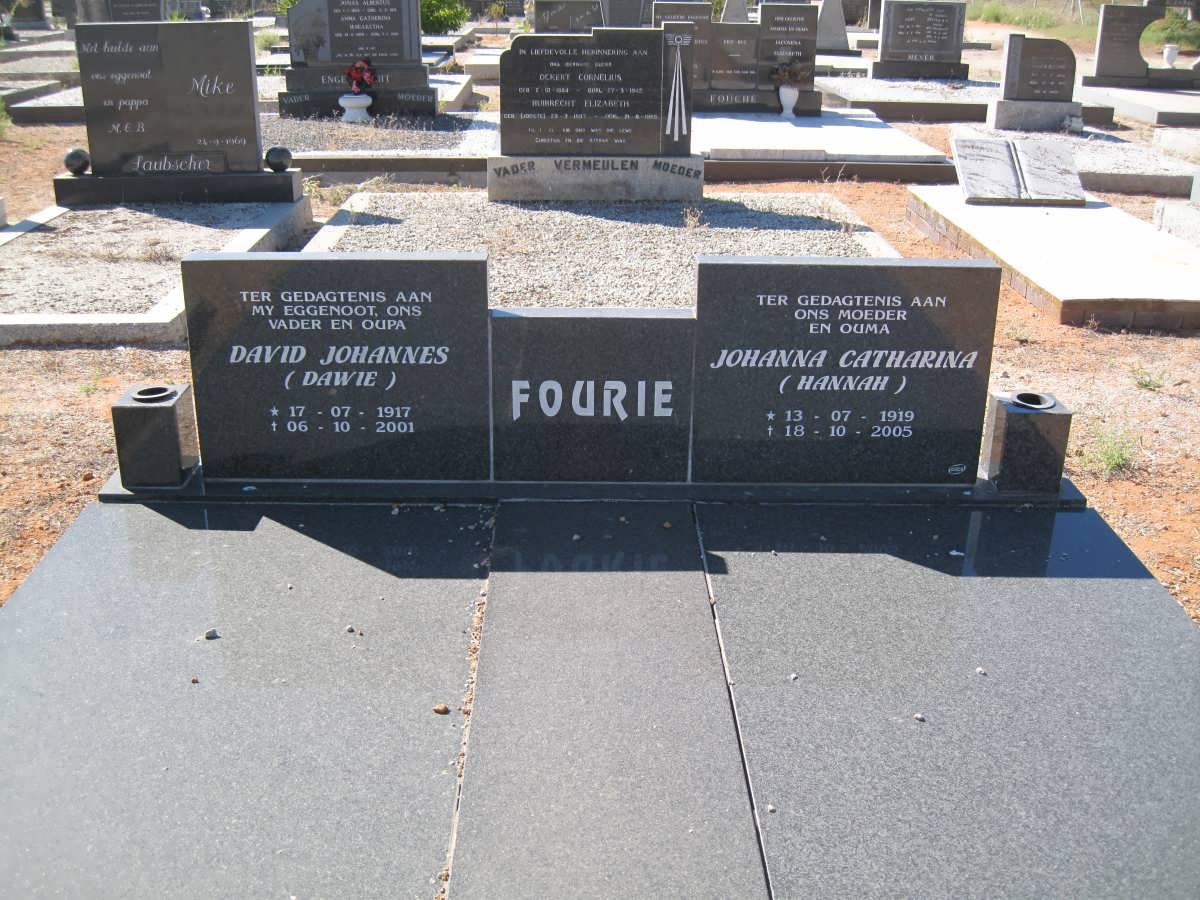 FOURIE David Johannes 1917-2001 &amp; Johanna Catharina 1919-2005