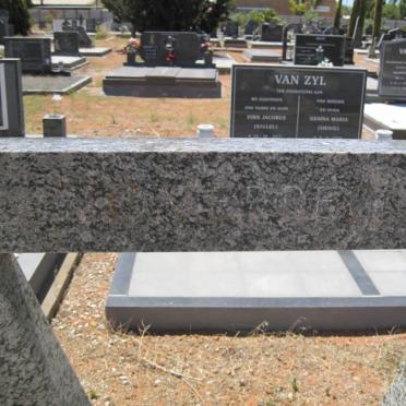 OVERBEEK Cecilia nee VOLLGRAAFF 1948-1986