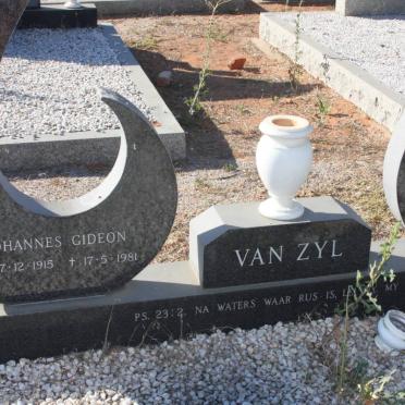 ZYL Johannes Gideon, van 1915-1981 &amp; Aletta Catharina Johanna 1929-1982
