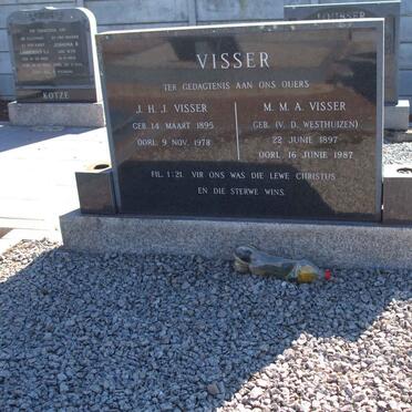 VISSER J.H.J. 1895-1978 &amp; M.M.A. VAN DER WESTHUIZEN 1897-1987