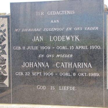 L - Vanne :: Surnames - L