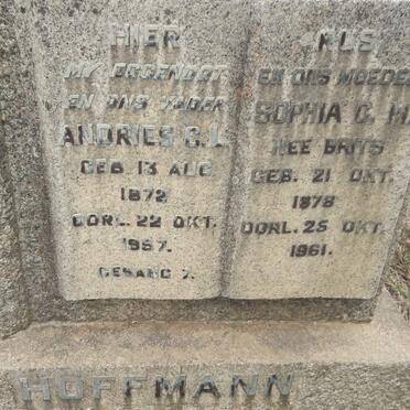 HOFFMANN Andries C.L. 1872-1957 &amp; Sophia C.H. BRITS 1878-1961