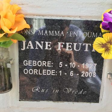 FEUTH Jane 1927-2008