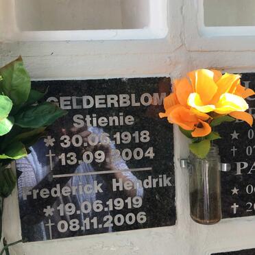 GELDERBLOM Frederick Hendrik 1919-2006 &amp; Stienie 1918-2004