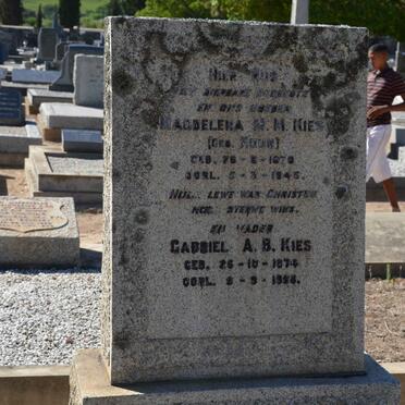 KIES Gabriel A.B. 1874-195? &amp; Magdelena M.M. KUUN 187?-1946