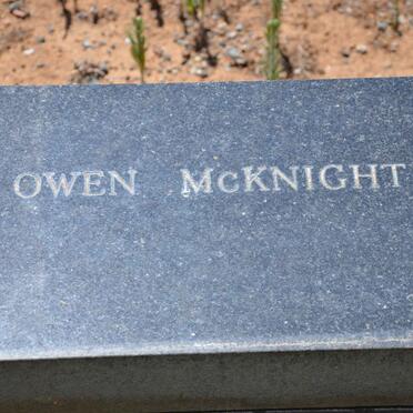 McKNIGHT Owen
