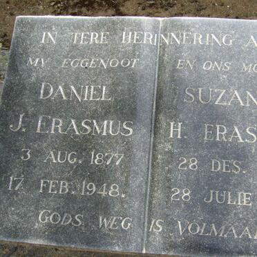 ERASMUS Daniel J. 1877-1948 &amp; Suzanna H. 1880-1971 