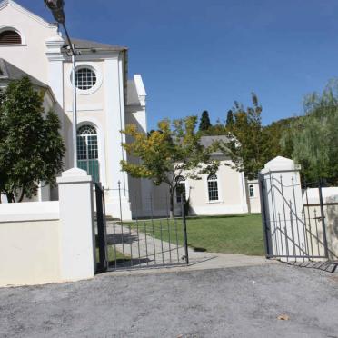 2. Entrance to the Cemetery