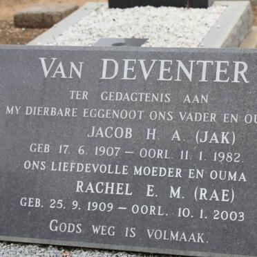 DEVENTER Jacob H.A., van 1907-1982 &amp; Rachel E.M. 1909-2003