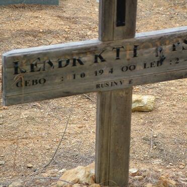 THOMPSON Hendrik 19?4-200?