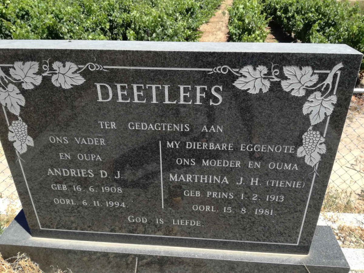 DEETLEFS Andries D.J. 1908-1994 &amp; Marthina J.H. PRINS 1913-1981