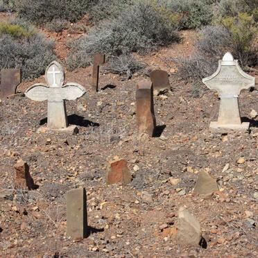 Western Cape, WORCESTER district, De Doorns, Osplaas siding, August Rug 142, farm cemetery