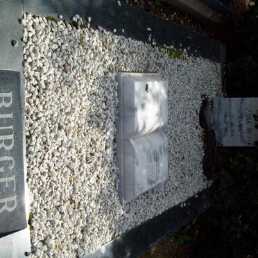 BURGER Jacobus Petrus Chatillon 1937- :: BURGER Johanna Maria 1941-1986