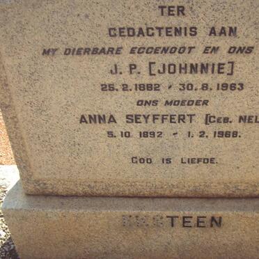 EKSTEEN J.P. 1882-1963 &amp; Anna SEYFFERT nee NEL 1892-1988