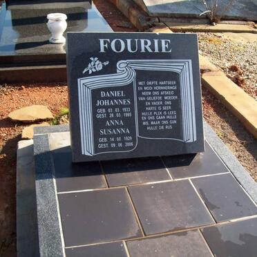 FOURIE Daniel Johannes 1933-1995 &amp; Anna Susann 1929-2006