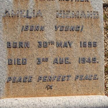 NIEMAND Amelia nee YOUNG 1896-1949