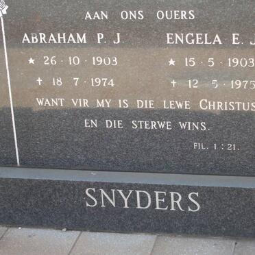 SNYDERS Abraham P.J. 1903-1974 &amp; Engela E.J. 1903-1975